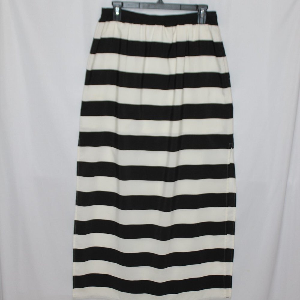Vince Camuto Black and White Split Long Skirt